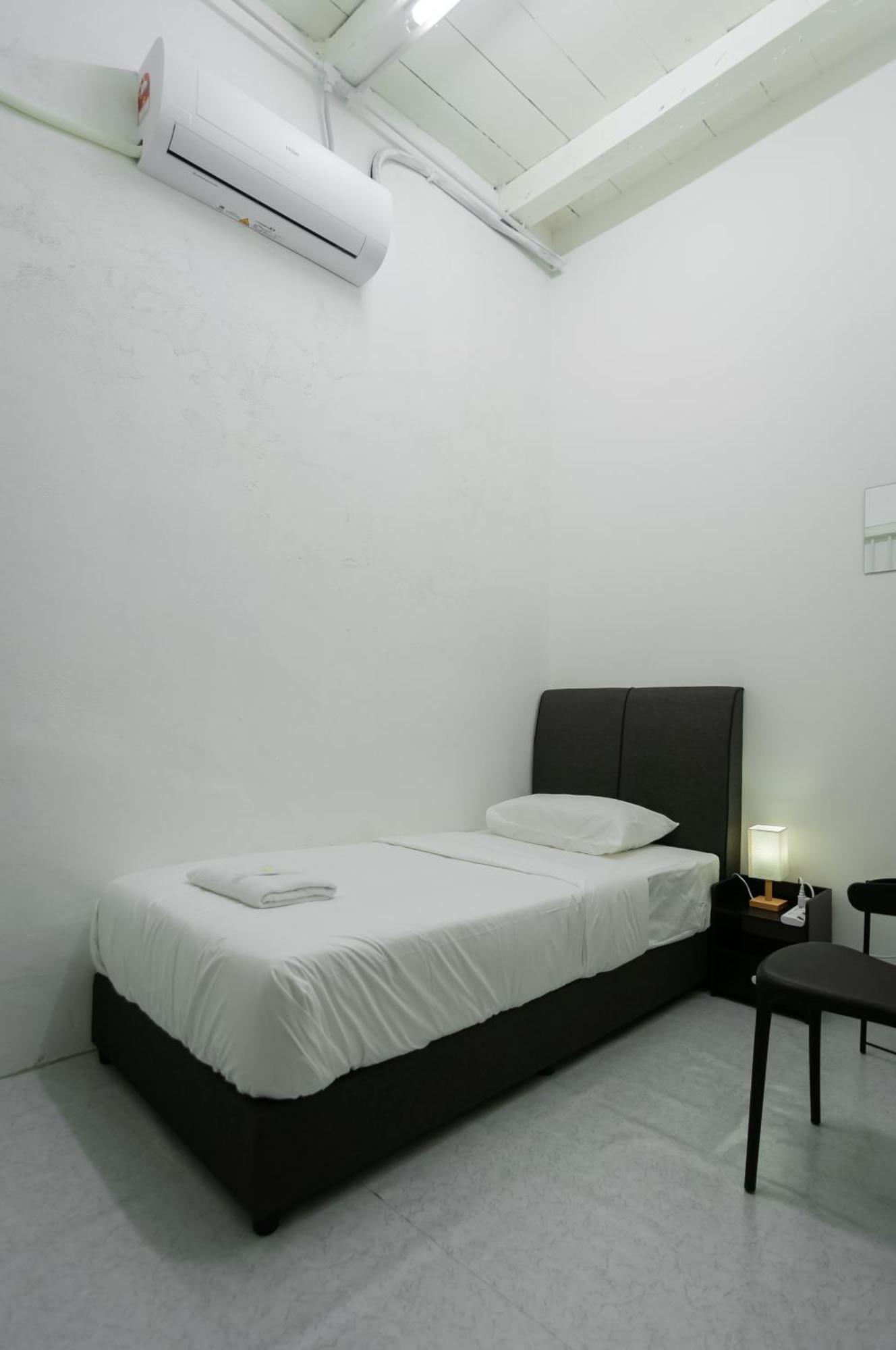 Aayu Seckchuan George Town Penang Hostel Ngoại thất bức ảnh